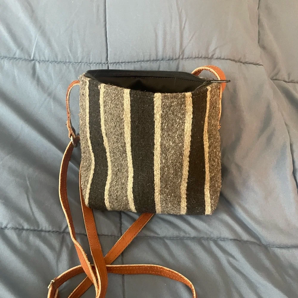 Hand Woven Wool Bag from Oaxaca.